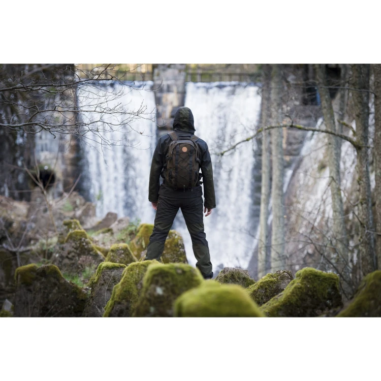Plecak Outdoor 22L 5498 Sude Brown – widok ogólny