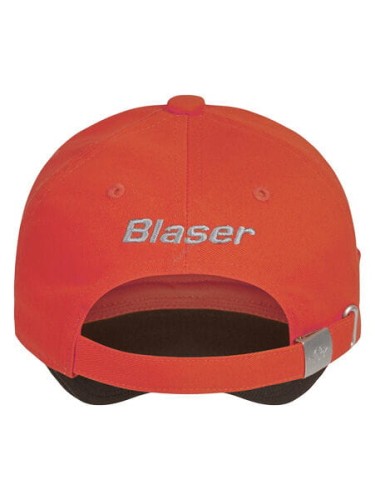 zbliżenie na haftowane logo Blaser gali na czapce Blaser Driven Hunt