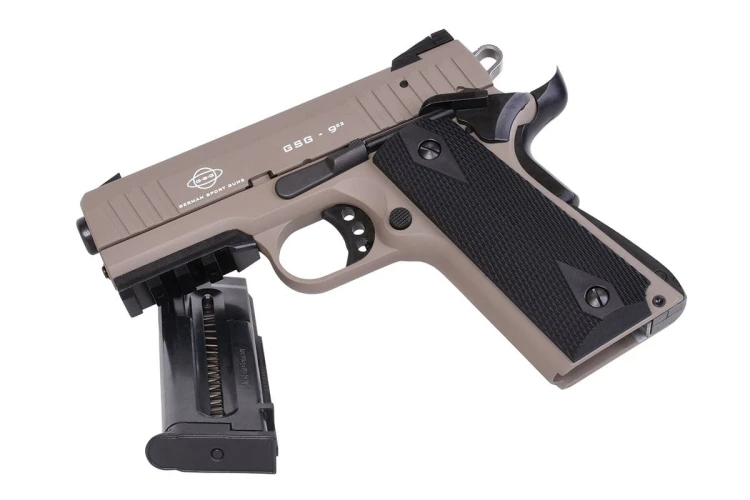 Pistolet GSG 922 Piaskowy 22lr