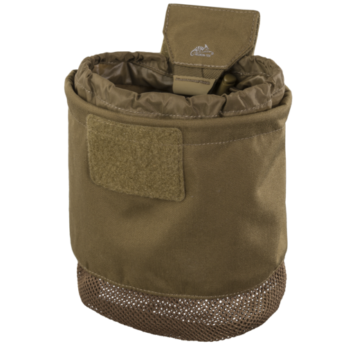 COMPETITION Dump Pouch Coyote Helikon-Tex w pozycji rozłożonej na białym tle