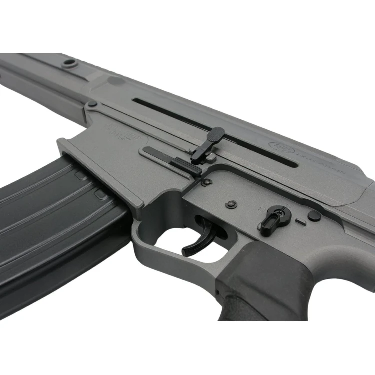 Taktyczna strzelba AR12 z łożem M-LOK