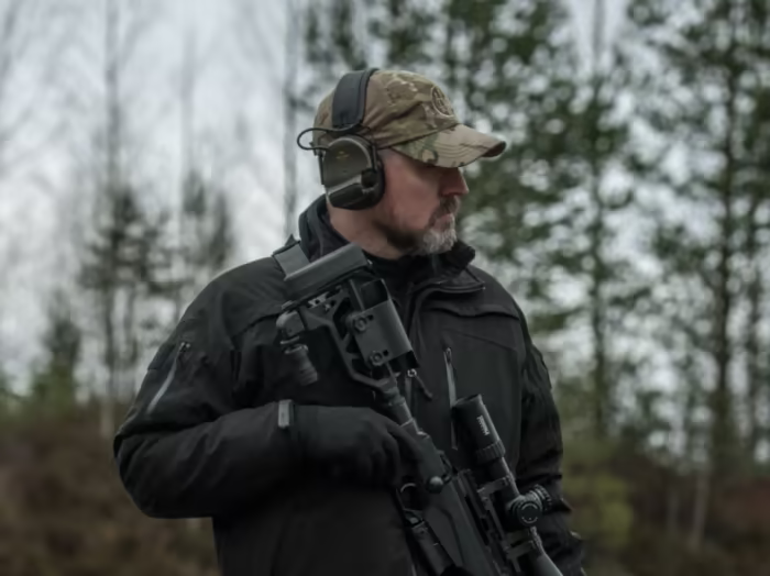 Tikka_T3x_TACT_A1_lifestyle_2_dcpaaa.png