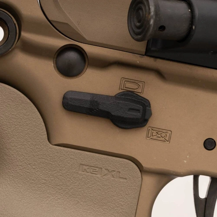 Selektor ognia obustronny ESK AR Magpul BLK