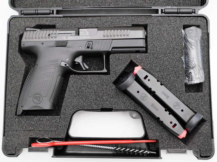 Pistolet CZ P-10C Limitowany 1/1000 Chrobry 9mm luger