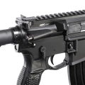 Ergonomiczny chwyt pistoletowy ADC 15 stopni oraz mechanizm spustowy z lekkimi sprężynami.