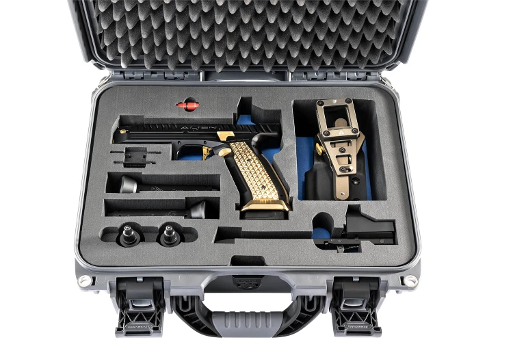 Pistolet Laugo Alien Creator Full Black Gold 9mm luger