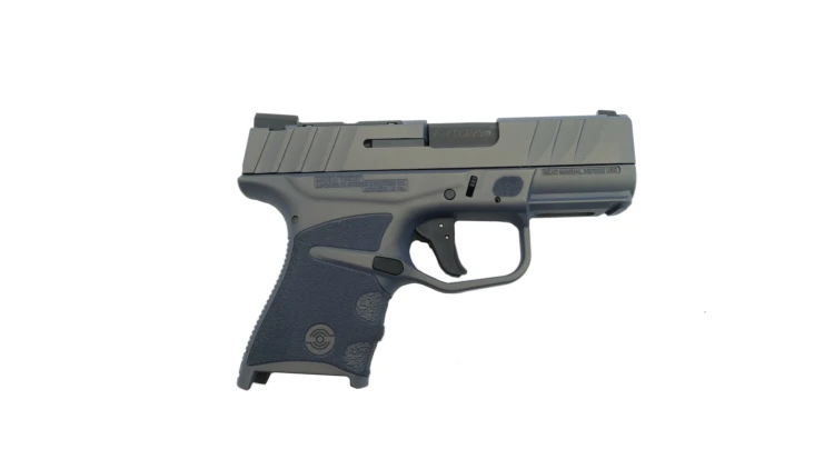 Pistolet Stoeger STR-9MC North Light 9mm luger