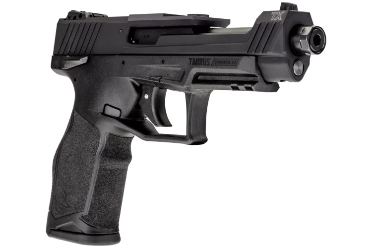 Pistolet Taurus TX22 Competition – widok z prawej strony