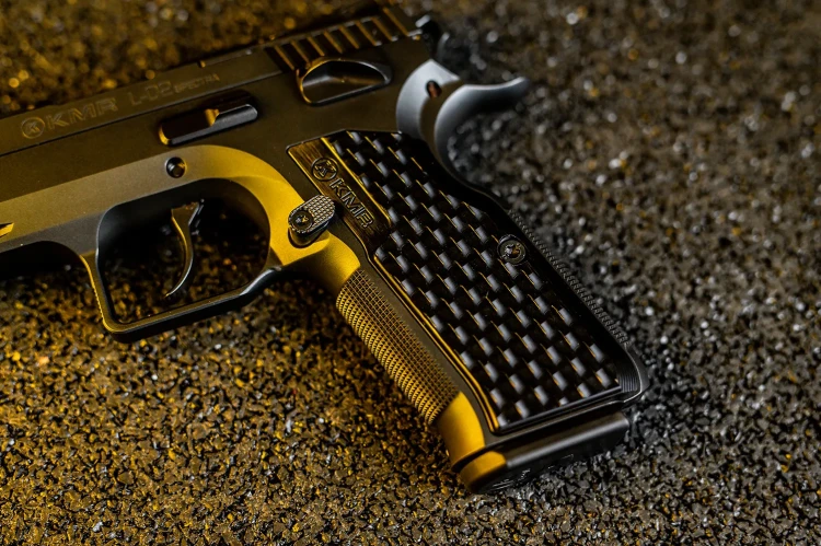 Pistolet KMR L-02 Spectra OR SA/DA 5" 9mm luger