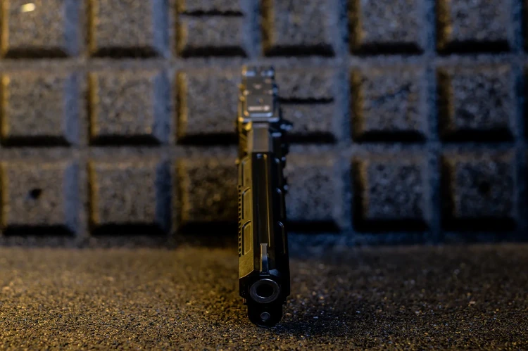 Pistolet KMR W-02 Cuda OR SA 6" 9mm luger