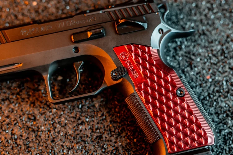 Pistolet KMR W-02 Spectra S OR SA/DA 5" 9mm luger