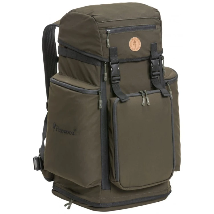 plecak-mysliwski-ze-stolkiem-pinewood-35l-9613.jpg