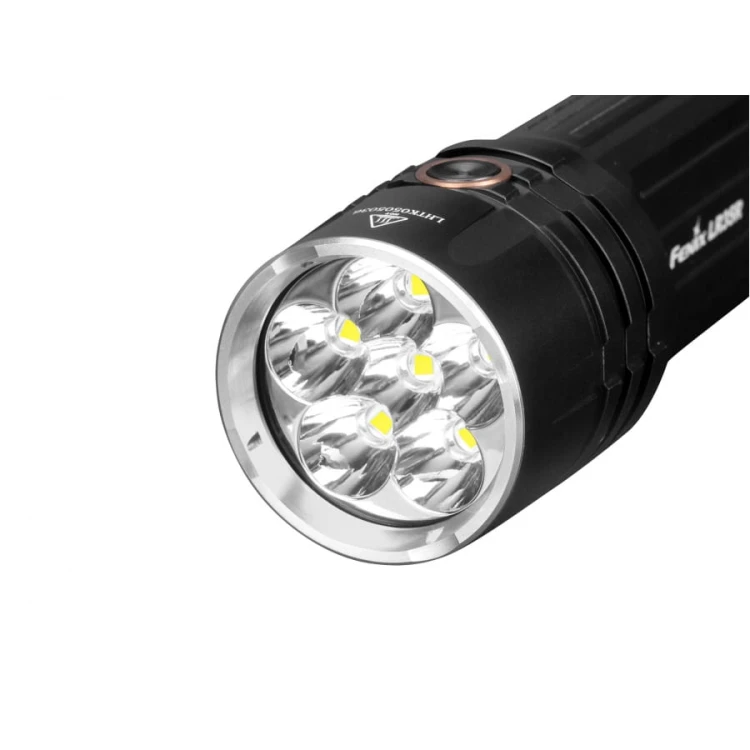 latarka-led-fenix-lr35r-czarna-c005d6eaf8e5419b85bdb55eaf16ec4f-f6f2518a.jpg