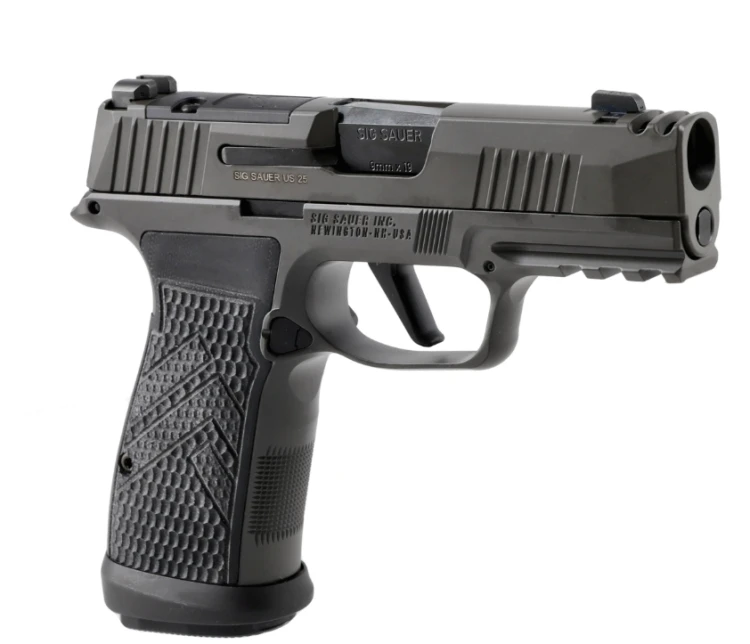 Kompaktowy pistolet Sig Sauer AXG