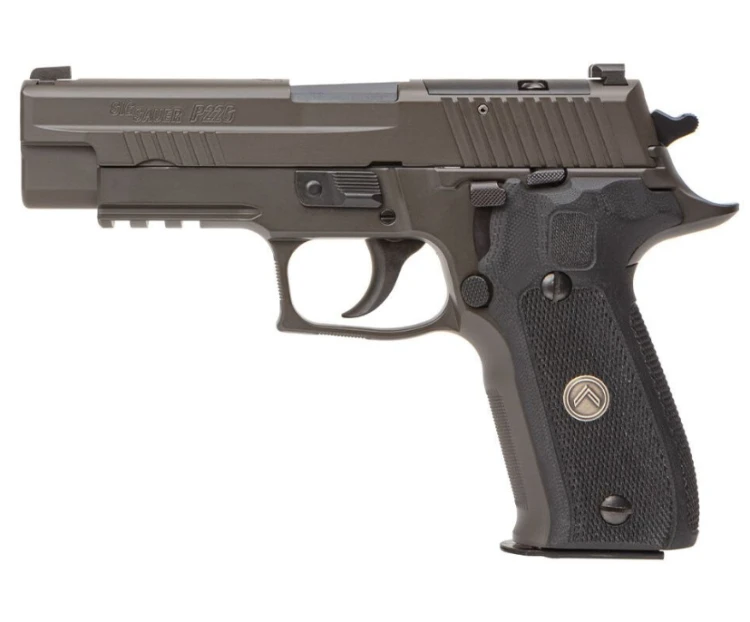 Pistolet SiG Sauer P226 Legion - widok boczny