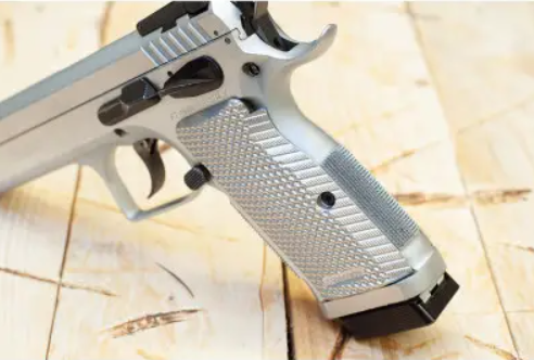 Okładziny chwytu Armanov Tanfoglio Small Frame