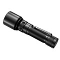 Fenix C7 w zestawie z akumulatorem 21700 5000 mAh i kablem USB-C.
