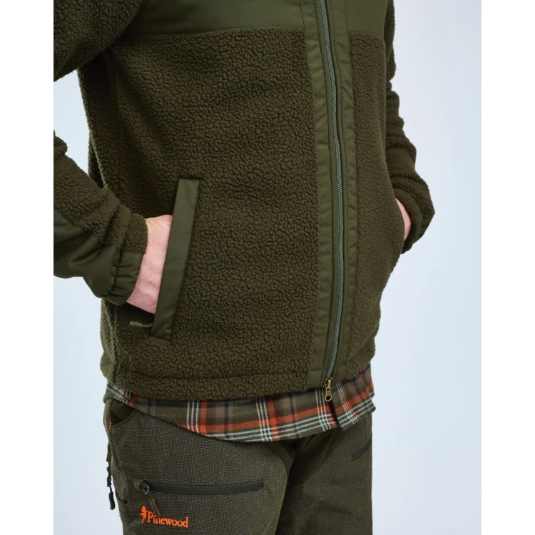 Pinewood polar 5366 – rękawy i wykończenia